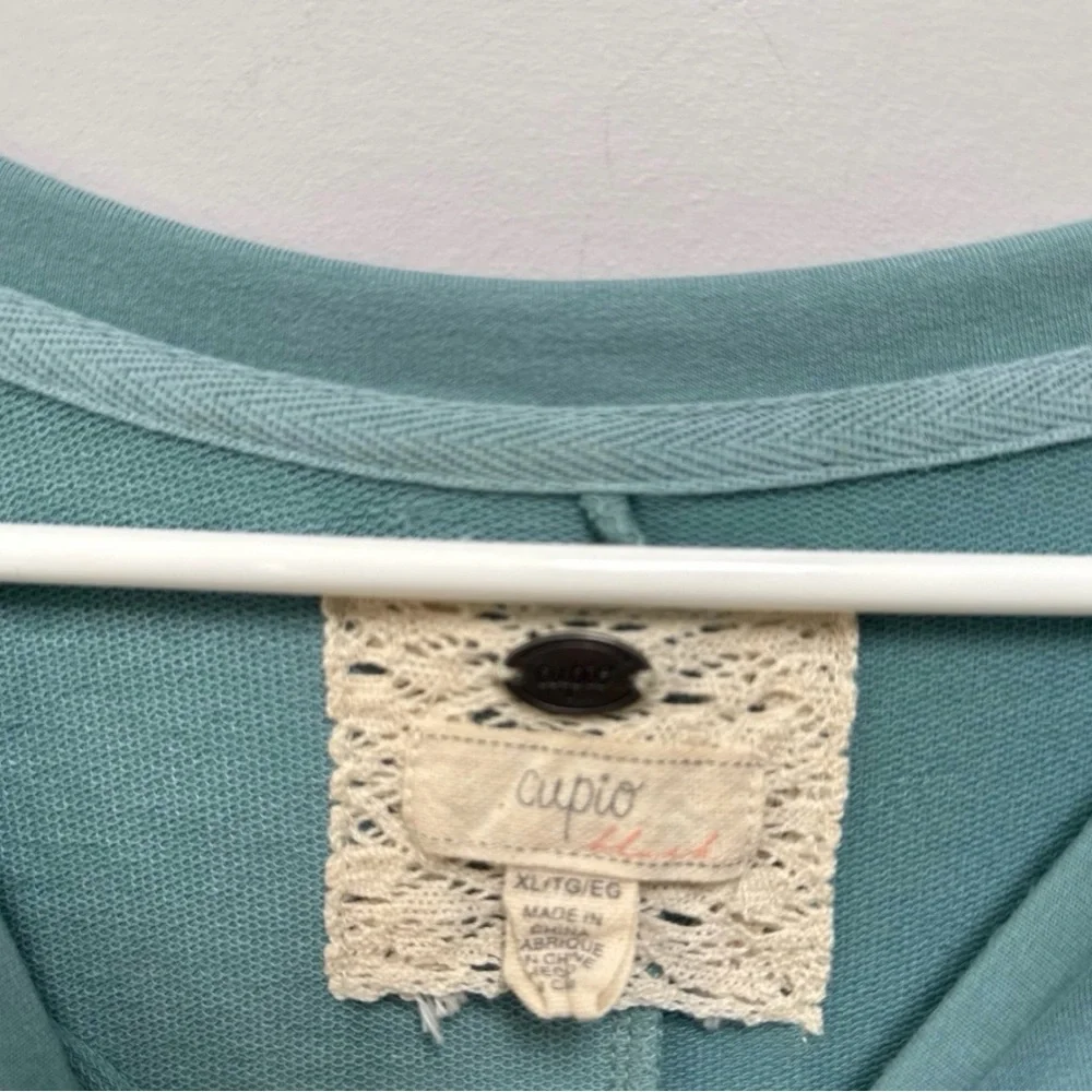 Cupio Short Sleeve Relaxed Tee in Teal Blue - Picture 2 of 4